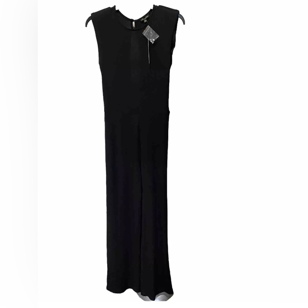 Shinestar-Sleeveless Jumpsuit- Women's Size:
Medium-Color: Black-NEW!!